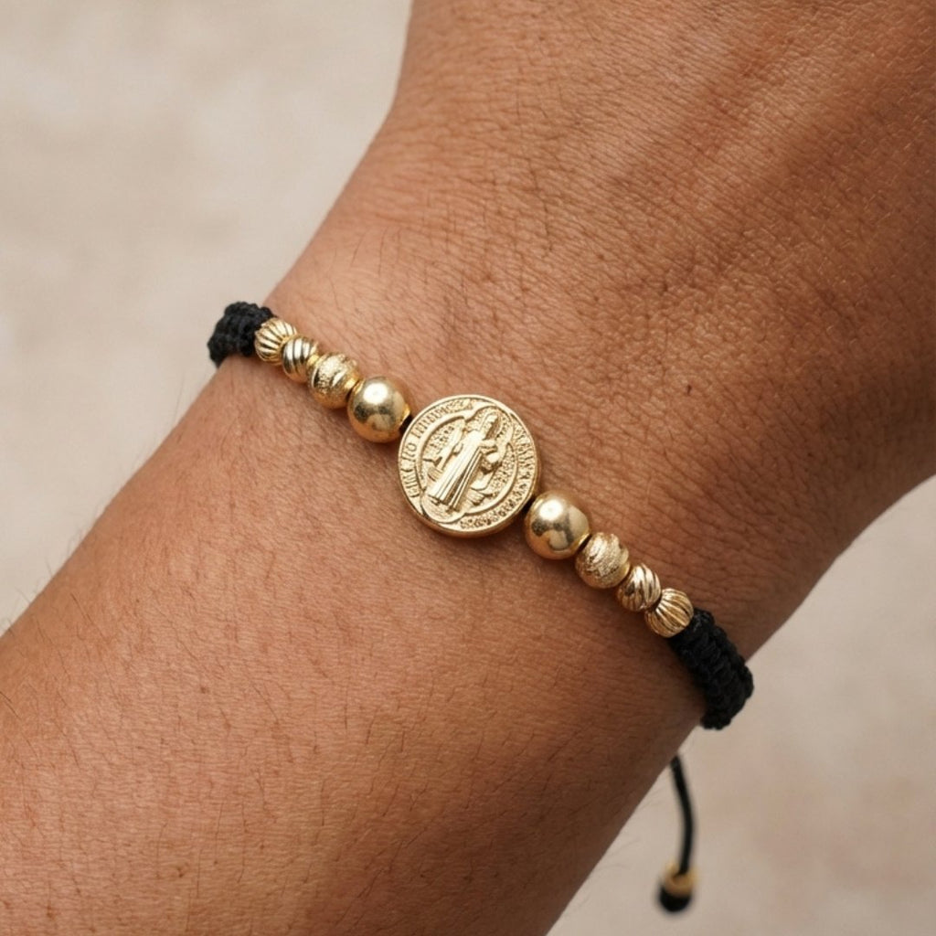 Pulsera San Benito Multi Balín en oro laminado